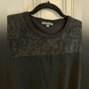 Adrianna Papell black sleeveless sweater • sz. Small • lace overlay on neckline